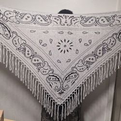 Bandana Print Triangle Scarf 100% CASHMERE