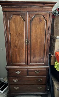 Mueble de madera