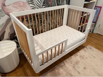 Babyletto Lolly 3-in-1 Convertible Crib with Toddler Bed Conversion Kit in White and Natural