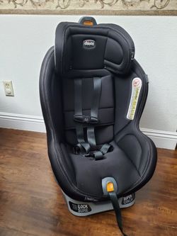 Chicco NextFit Sport Convertible Car Seat