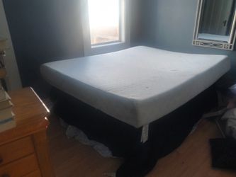 MATTRESS QUEEN BRAND NEW!!!