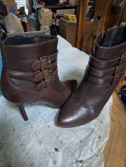 Andrea boots