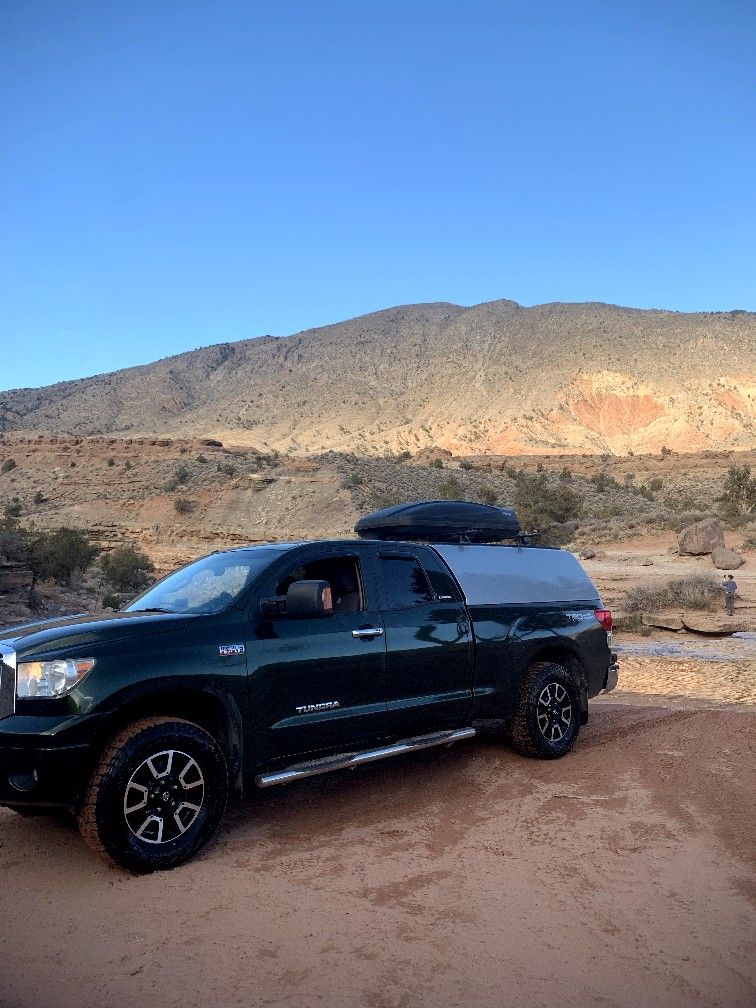 Toyota Tundra Canopy