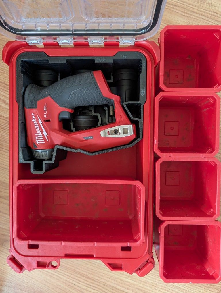Milwaukee Deep Packout With Installation Driver Insert