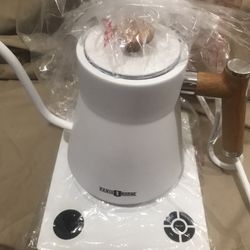 Paris Rhône Gooseneck Kettle 