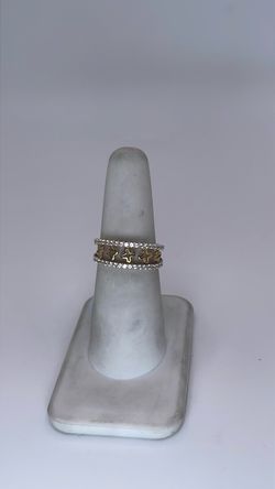 14k gold ring with cross band with CZ around it