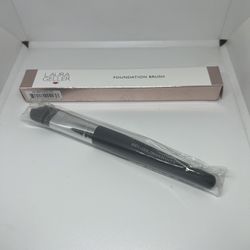 Laura Geller Foundation Brush 