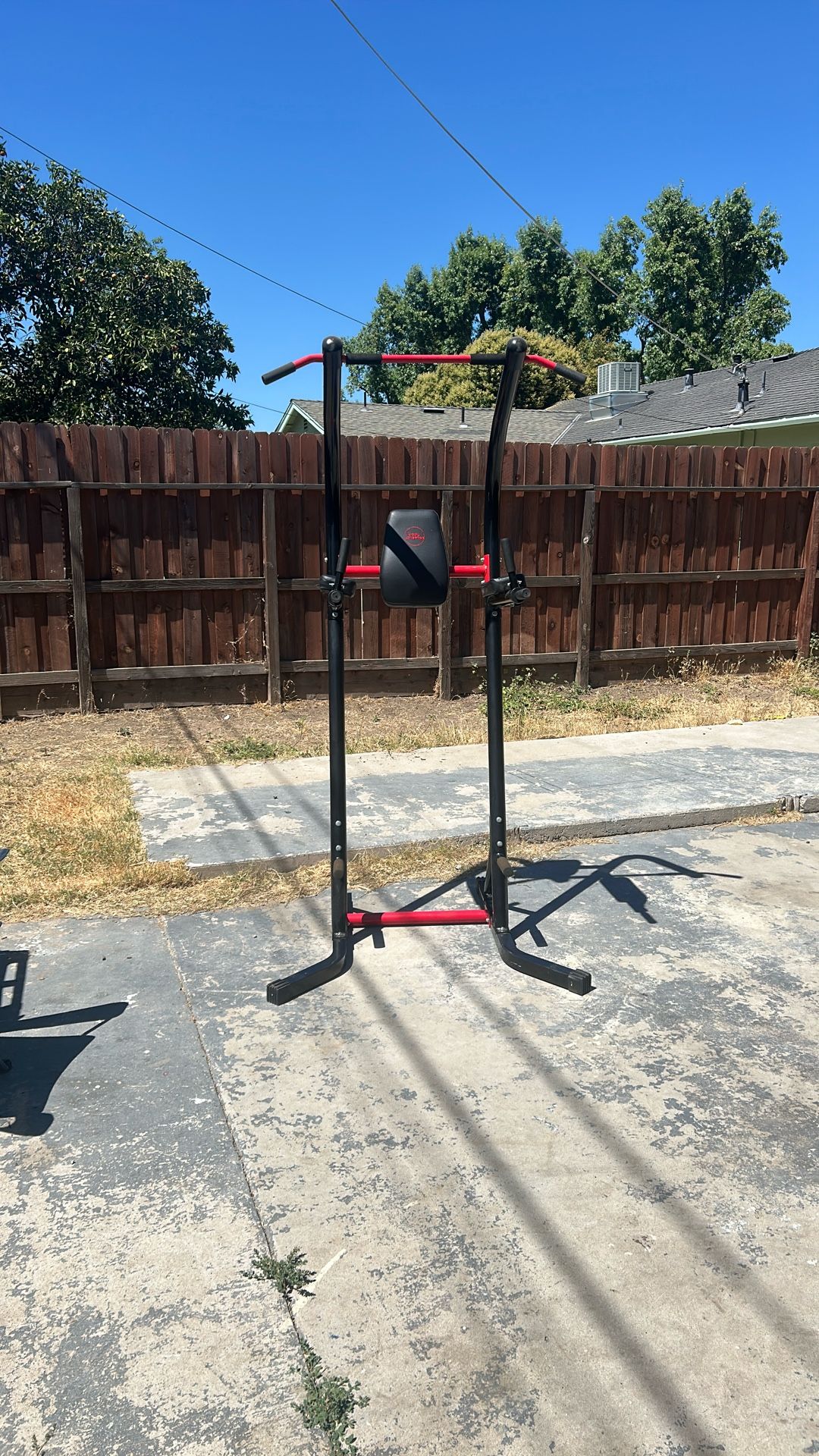 Body Champ Multifunctional Power Tower