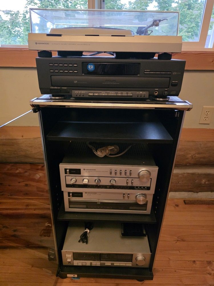 Kenwood Stereo