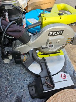 Ryobi 7 ¼ 9 Amp Corded TS1143L Compound Miter Saw