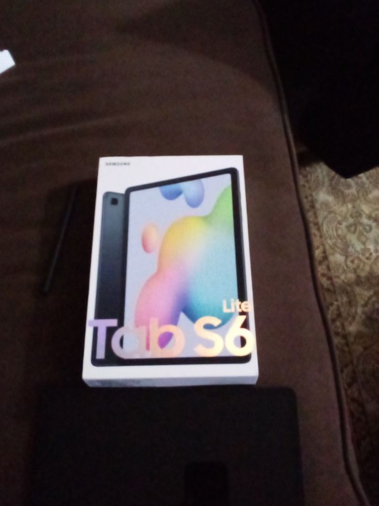Brand New Samsung Lite Tab S6. Only opened For Pictures