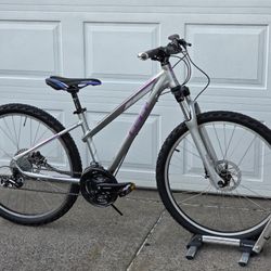 GT Step Through Bike 