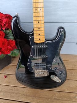 70s classic vibe Stratocaster with pro lipstick humbucker