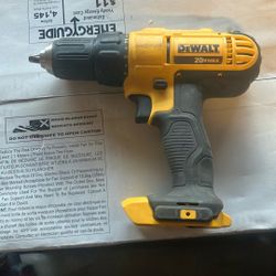 DEWALT 20v 1/2” Drill 