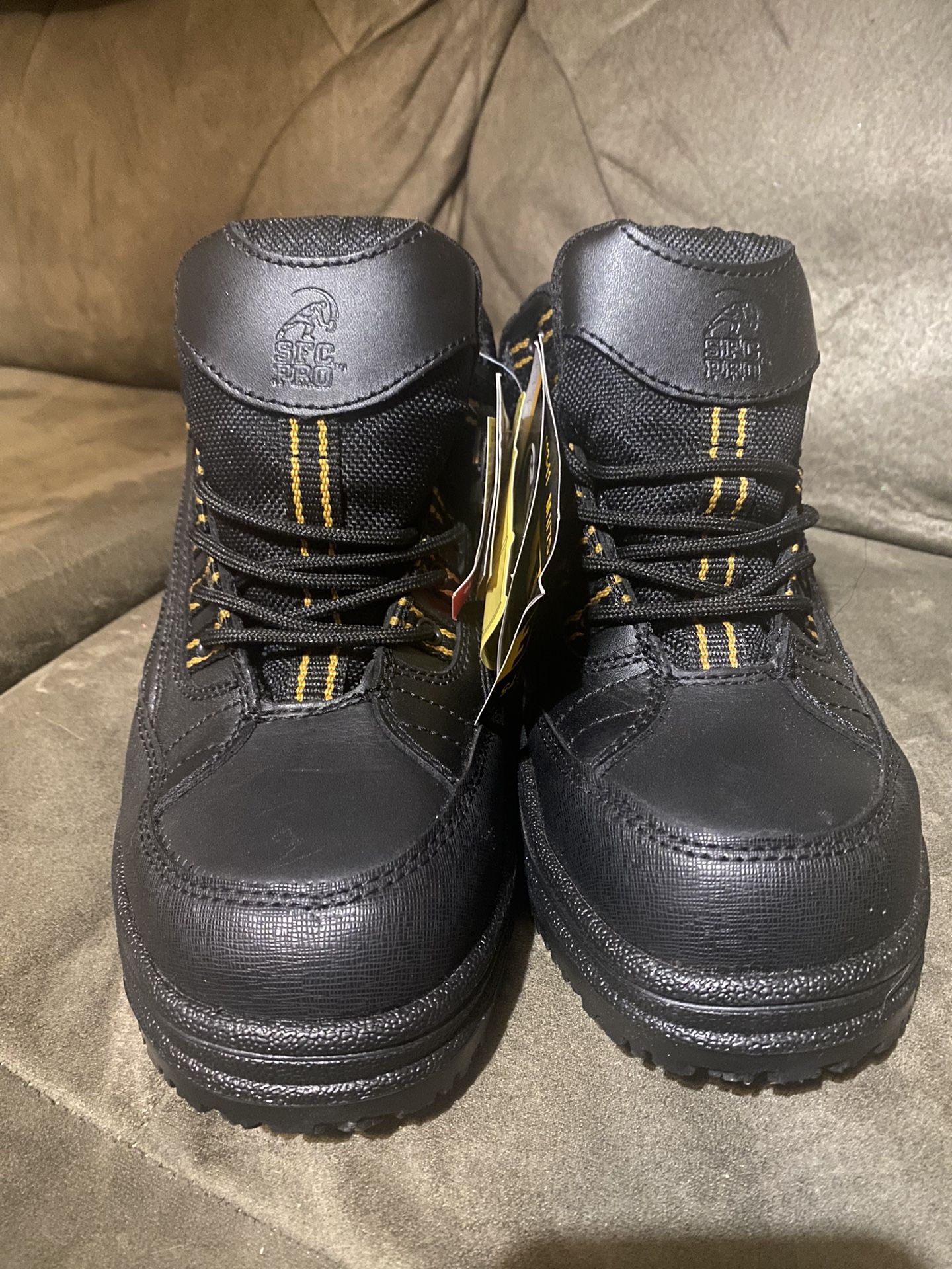 Men’s Work Boots Size 9