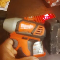 Drill Milwaukee 