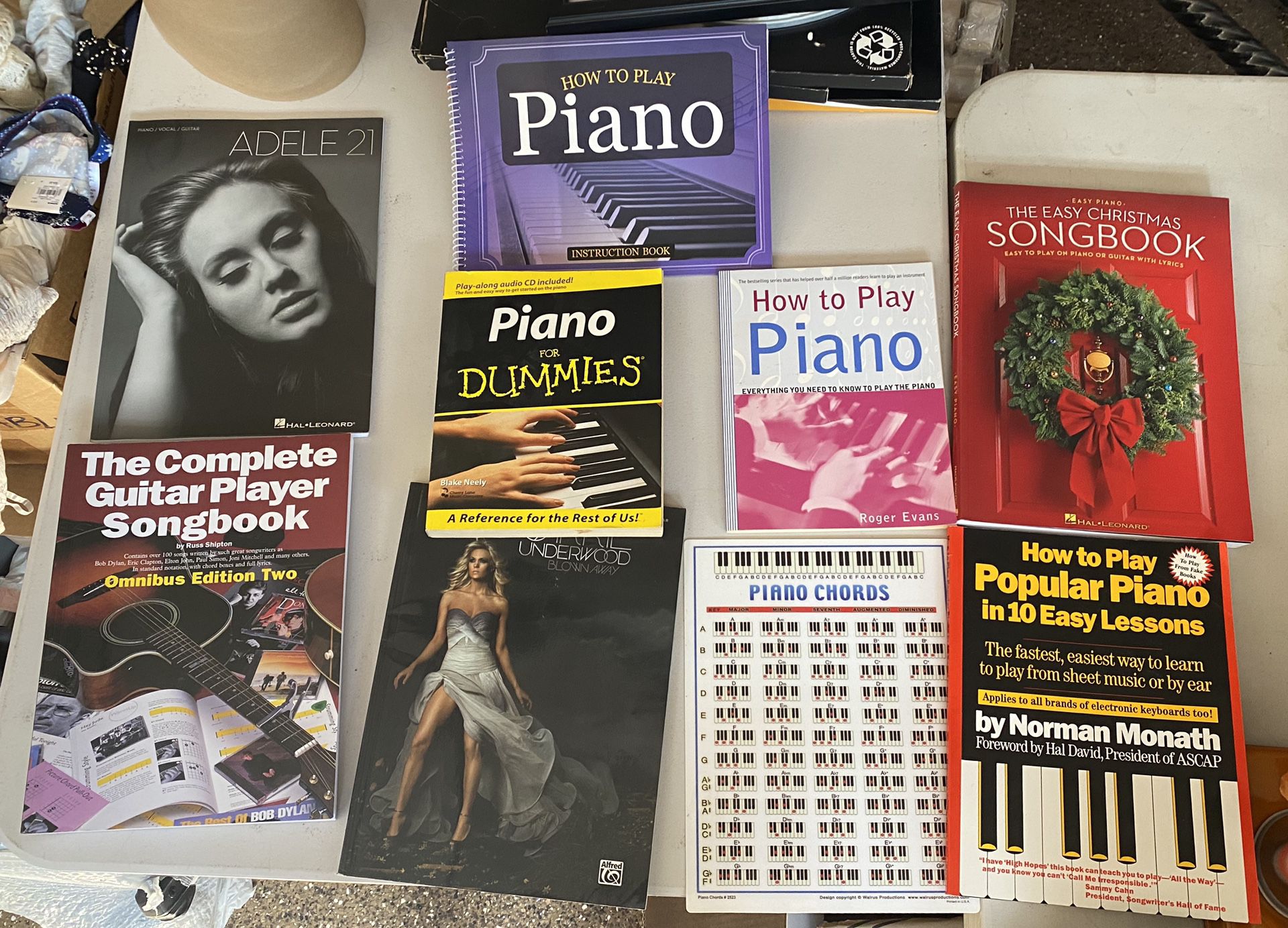 Piano, Guitar, Vocal Books, How to Play, for Dummies, Christmas, The Complete Guitar Player Songbook, Adele 21, Carrie Underwood
