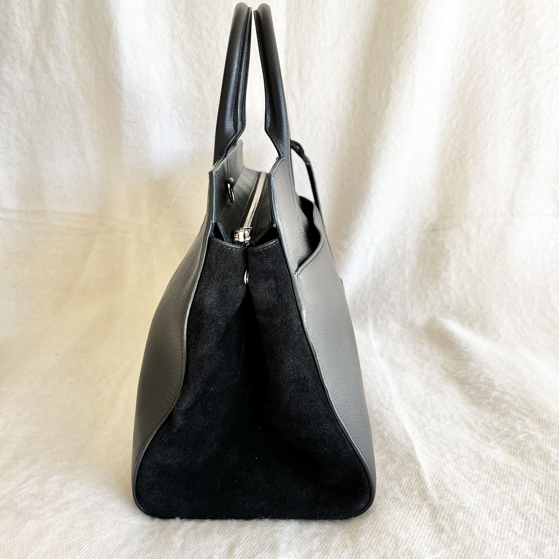 YSL Cabas Rive Gauche-Black.