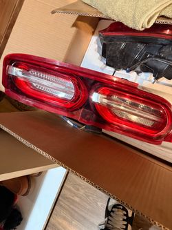 Camaro rear lights (6th gen)