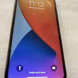 iPhone 11 promax factory unlocked to any carrier 64 GB great condition