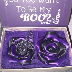 Halloween Eternal Rose Box 