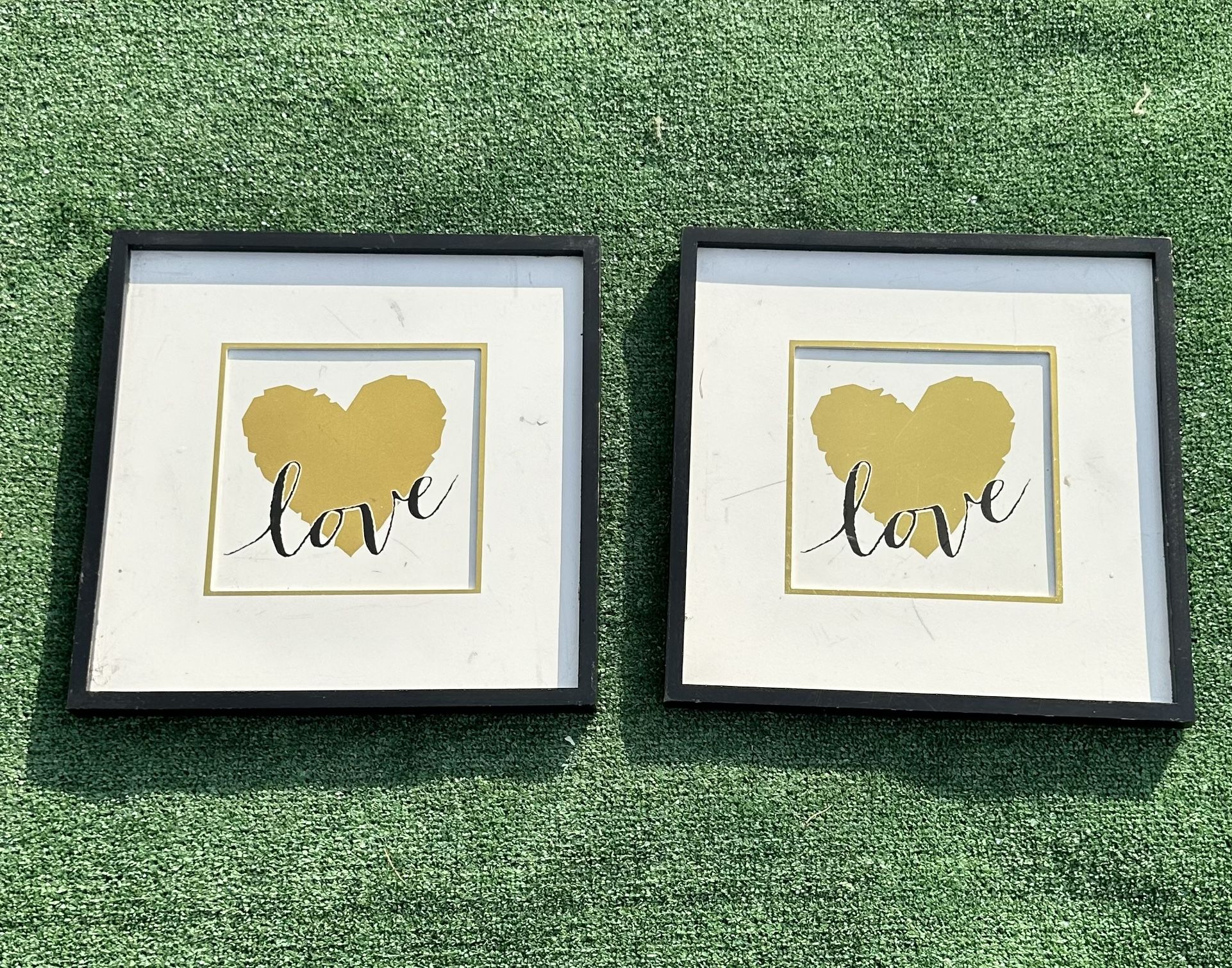 2 Love Pictures