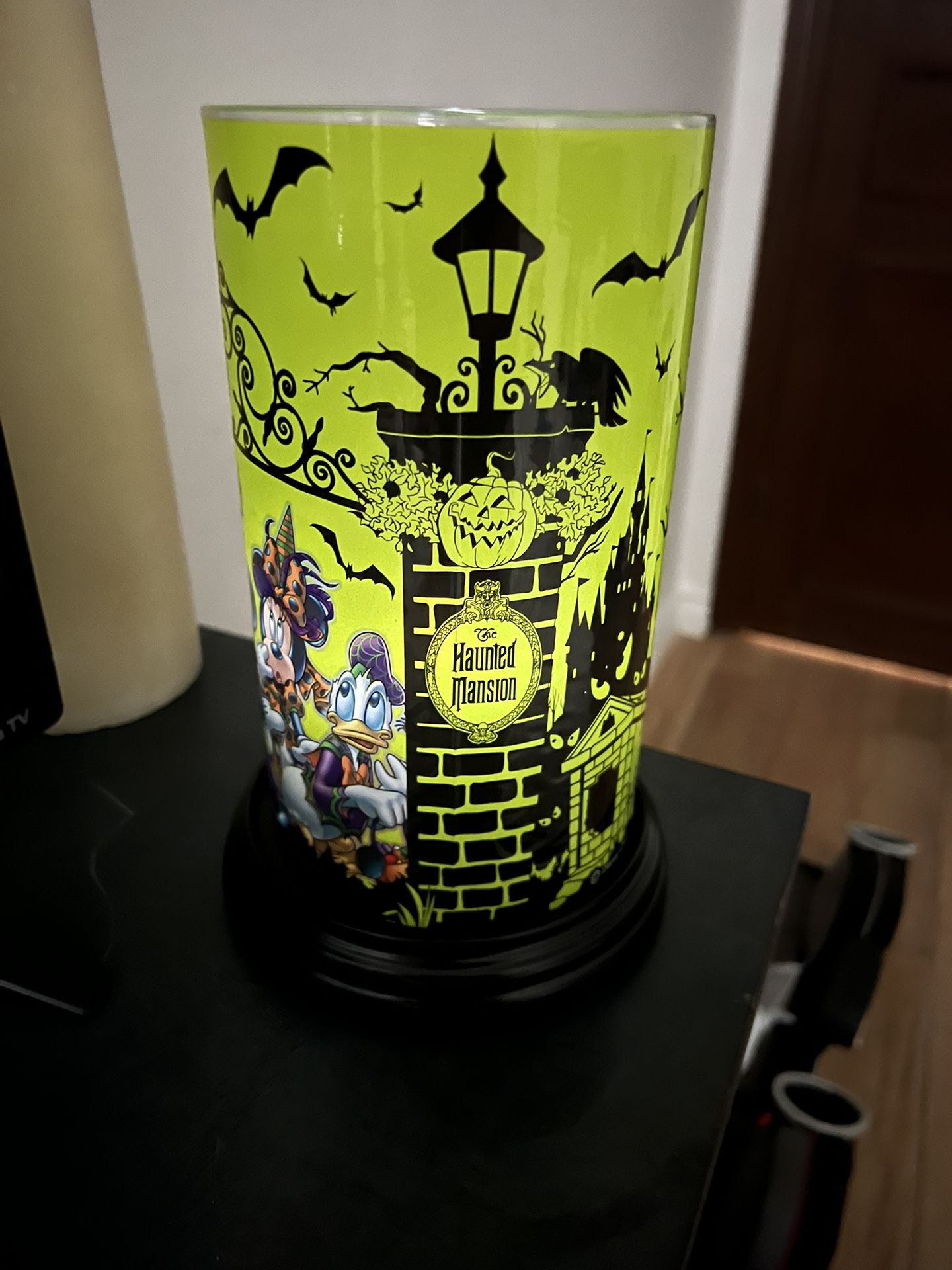 2012 Disney Haunted Mansion Mickey & Friends Halloween Battery Candle