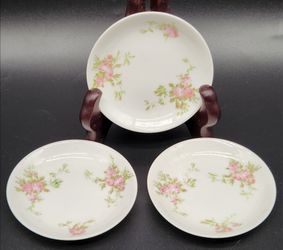 1890s Charles Ahrenfeldt - Limoges, France Shallow Dishes Plates
