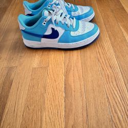 Nike Air Force 1 LV8 Youth 6