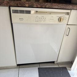 Frigidaire Dishwasher