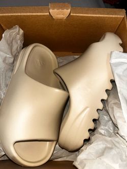 Yeezy slides kids