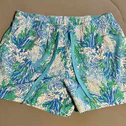 Lilly Pulitzer Women’s Shorts Sz Med