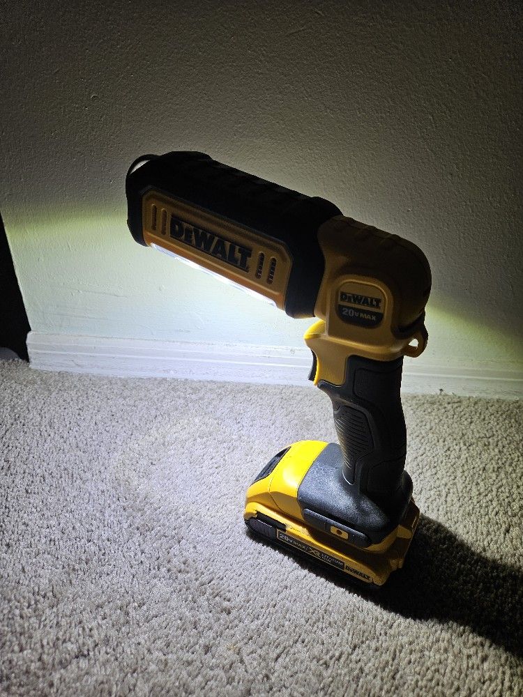 Dewalt Worklight DCL050 (Tool Only)