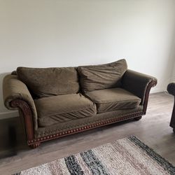 Couch Moving  Must Go