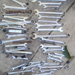 Mixed Tools ,wrenches And Screw Drivers 
