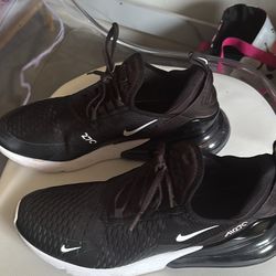 Nike Women’s Size 12         $ 70