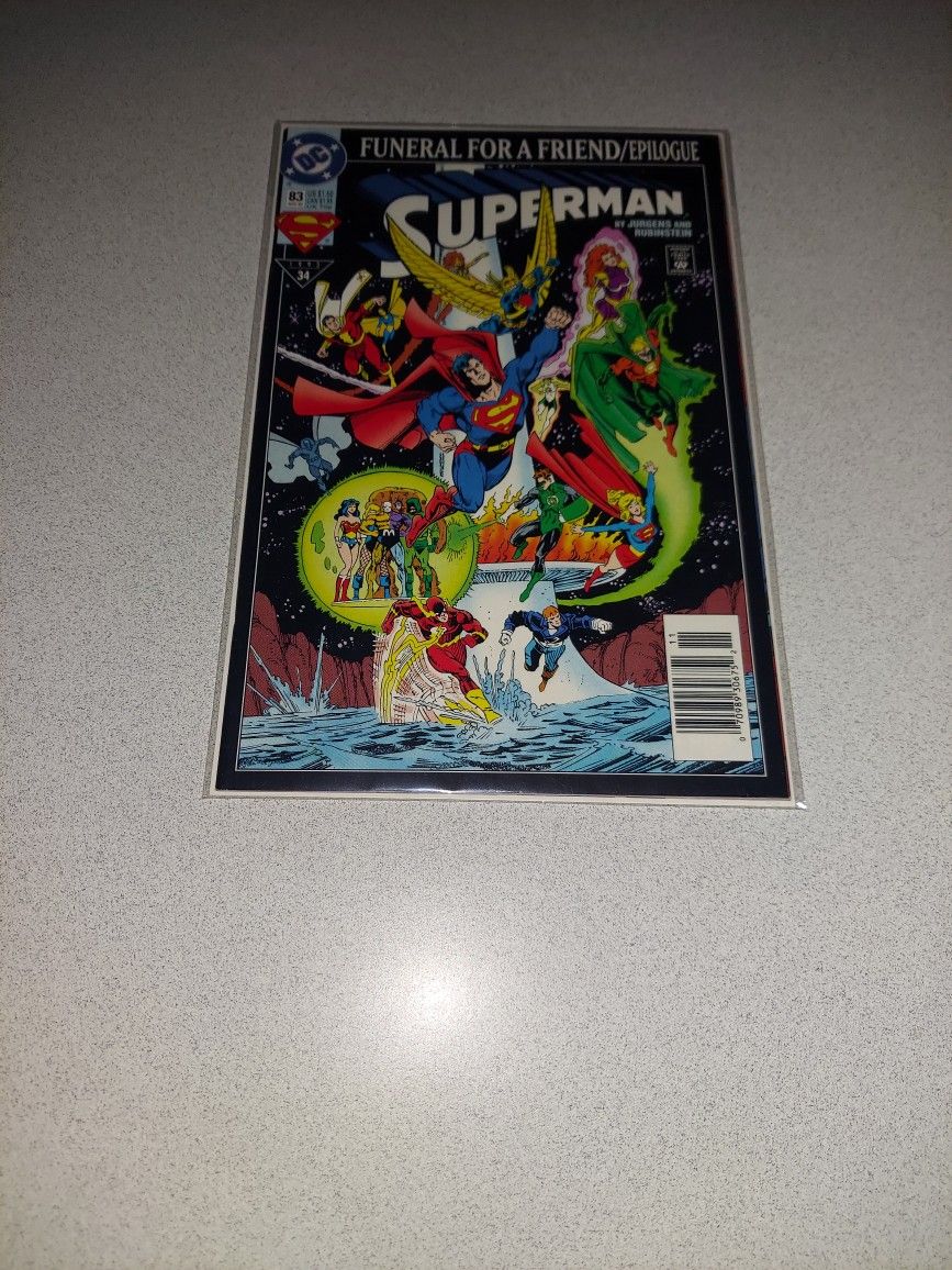 1993 SUPERMAN FUNERAL FOR A FRIEND BAGGED AND BOARDED