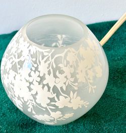 IKEA Knubbig Table Lamp-White Glass Shiny Floral Pattern-Used great condition. Vintage!