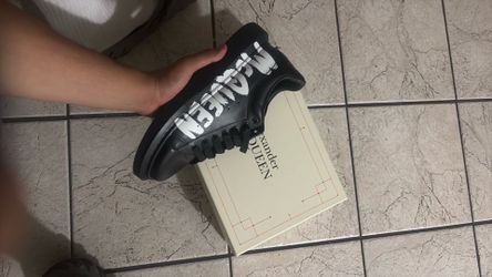 Alexander mcqueens brand new comes with box r*ps @Tankresells on instagram