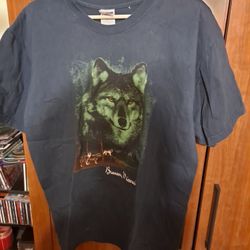 Wolf Tshirt From Branson Mo-10.00