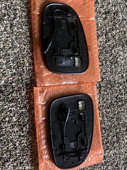 Upgraded Prius 10-15 Mirrors With Frames, BMS LED And Heating Element 