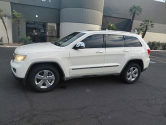 2012 JEEP GRAND CHEROKEE LIMITED HEMI V8 5.7L CLEAN TITLE