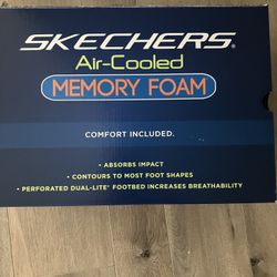 New In Box With Tags Skechers Size 10
