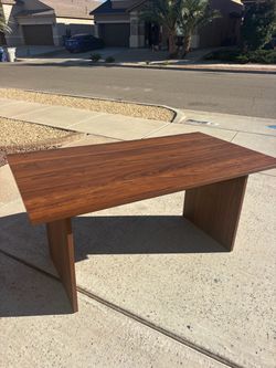 Dining Table / Mesa de Comedor