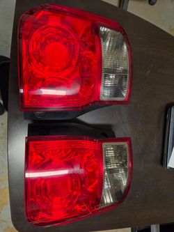 Honda element tail lights