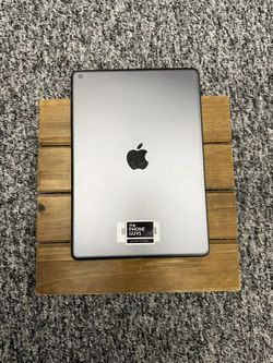 Apple iPad 9th Gen (WiFi) (Pre-owned) 64GB / Good - $5 Down Payment Plan Available