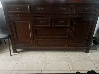 Armoire