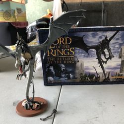 Games Workshop the lord of the rings witch-king on fell beast