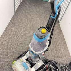 Bissell ProHeat 2X Revolution Pet Pro Deluxe Carpet Cleaner