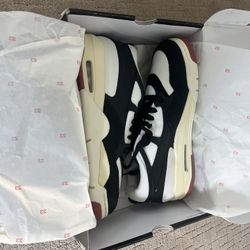 New in box AIR JORDAN 4 RM SAIL/BLACK NIB  Size 13